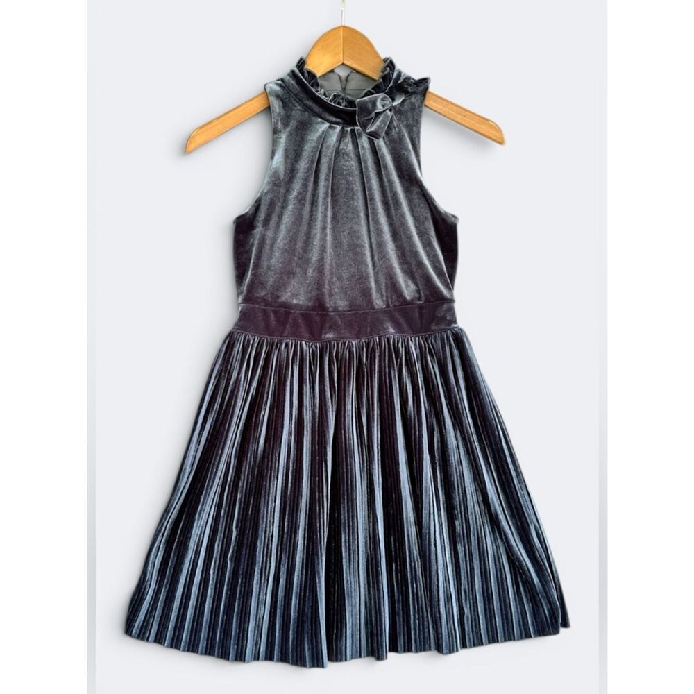 🎉5 for $45🎉 GB girls velvet dress size 10